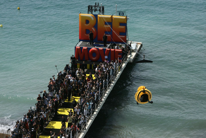 Bee Movie trailer, Cannes foota...